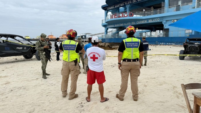 autoridades-hallan-a-hombre-sin-vida-flotando-en-playa-del-carmen-2