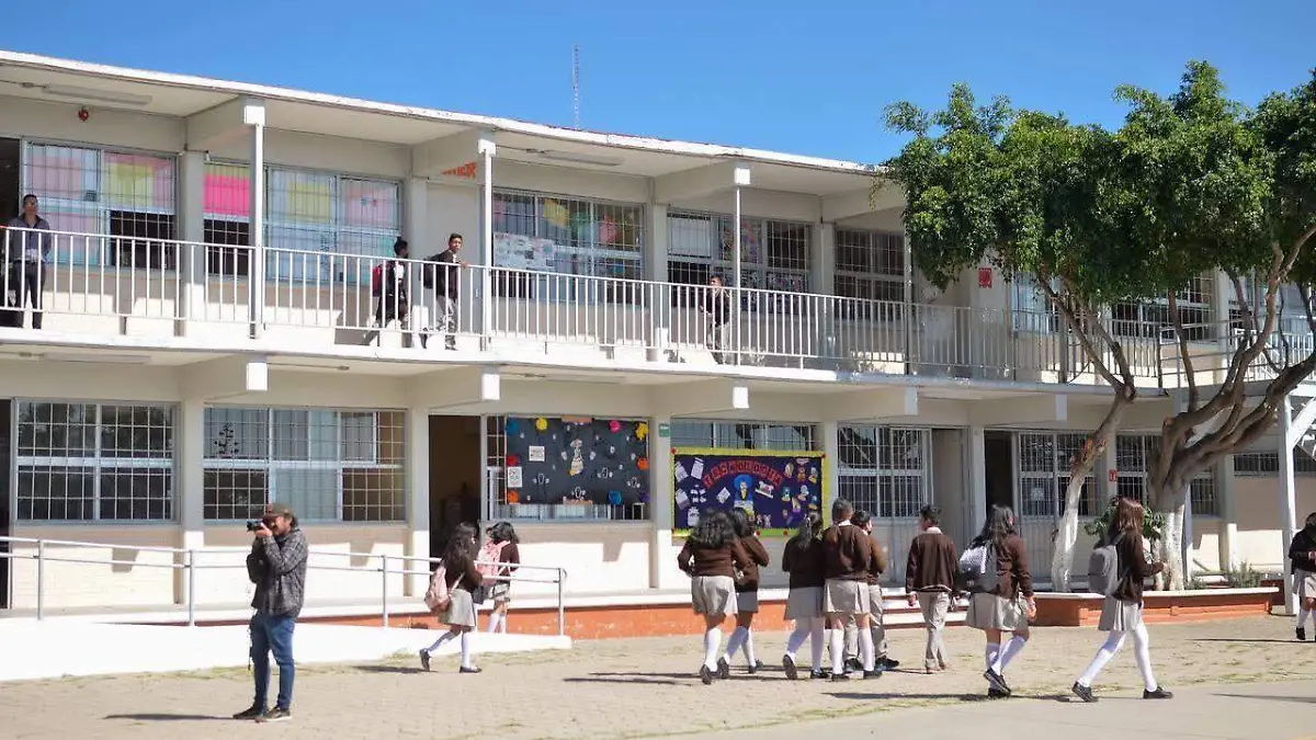 retos-virales-en-escuelas-generan-amenazas-en-leon-2