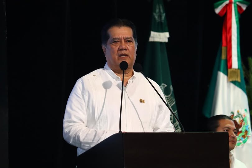 Rector de la UJAT, Guillermo Narváez, presenta Informe de Actividades 2024-2025; destaca transparencia y digitalización