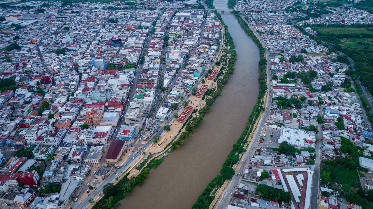 Empresarios esperan pagos pendientes por más de dos años tras construcción del parque lineal del Malecón
