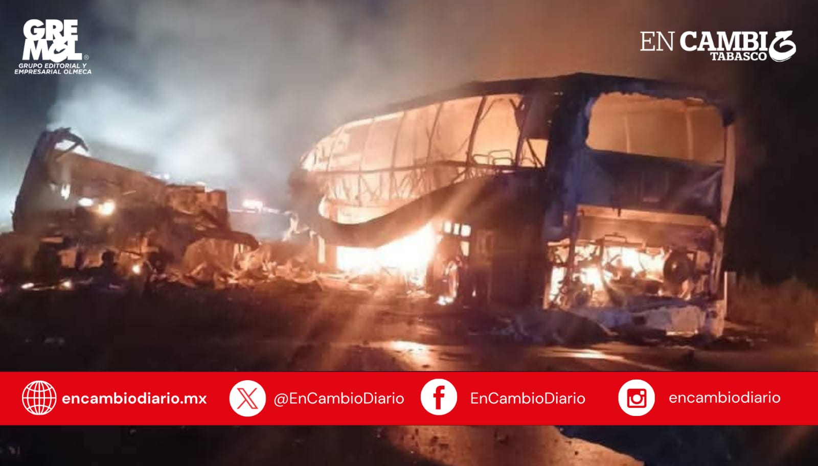 Tragedia en Escárcega: Fatal Accidente Entre Autobús y Tráiler Deja Varios Calcinados