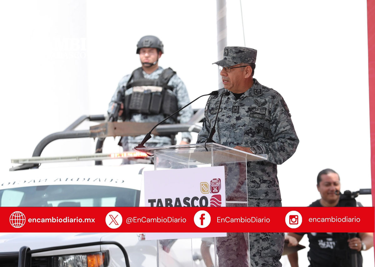 Javier May pone en marcha operativo 'Vacaciones Seguras' con más de 13 mil elementos