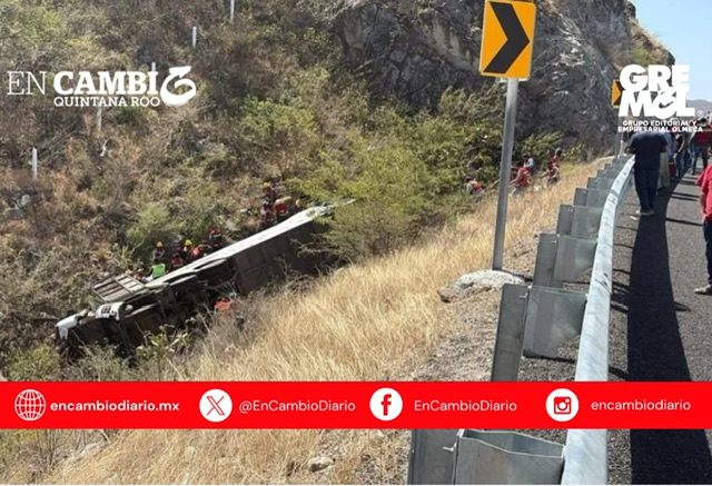 Mueren 11 morenistas qué acudieron a evento del Zócalo; volcó autobús en la autopista de Mitla hacia Tehuantepec