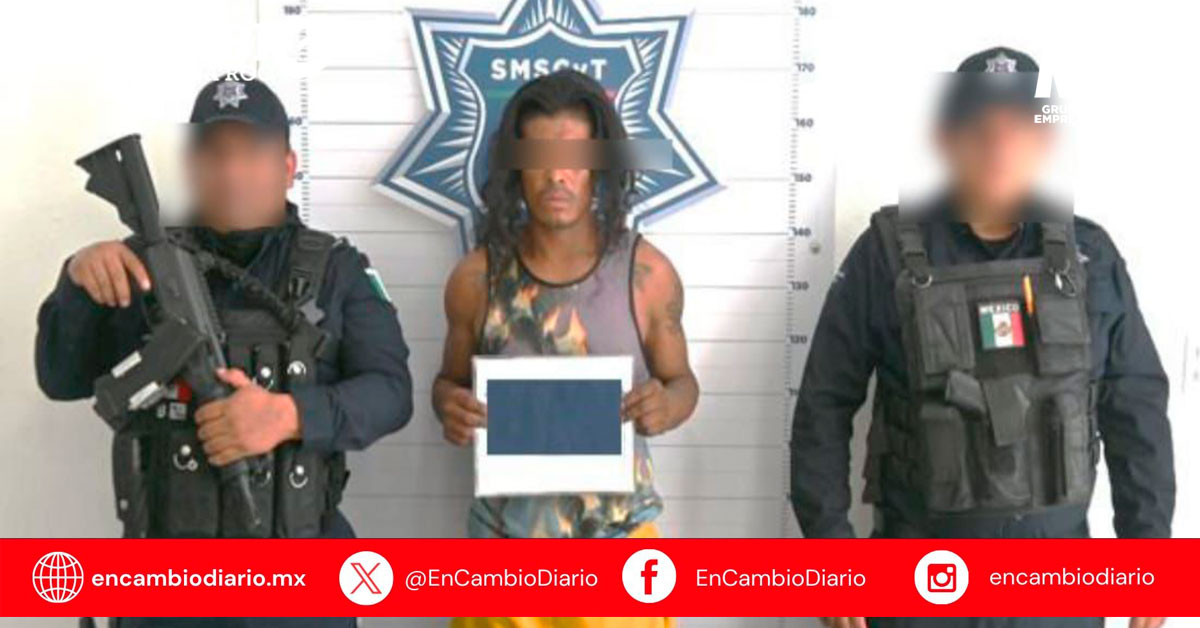 Detienen a hombre en Cancún por presunta posesión de drogas