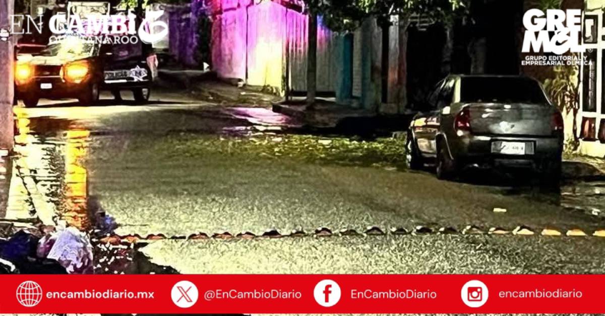 Hallan cuerpo embolsado con narcomensaje en la SM 64 de Cancún