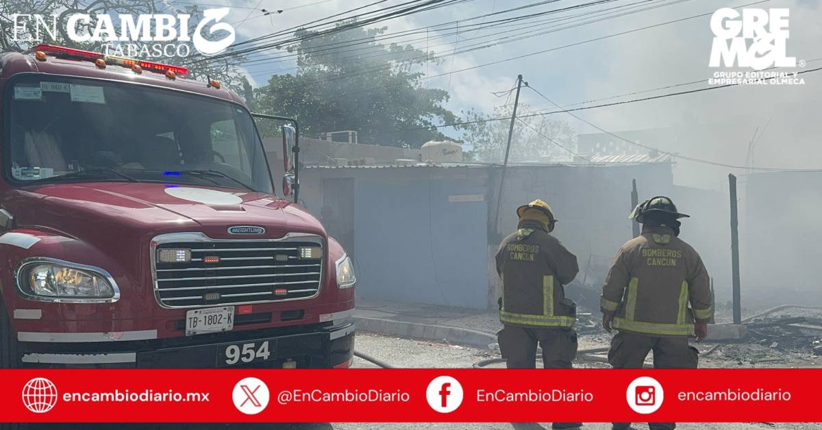 Incendio arrasa con vivienda en la Región 228 de Cancún