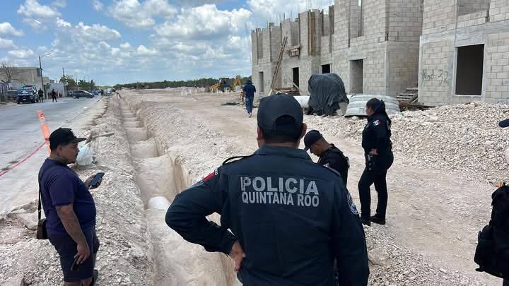 Karma instantáneo: Quedan dos ladrones atrapados en tubería