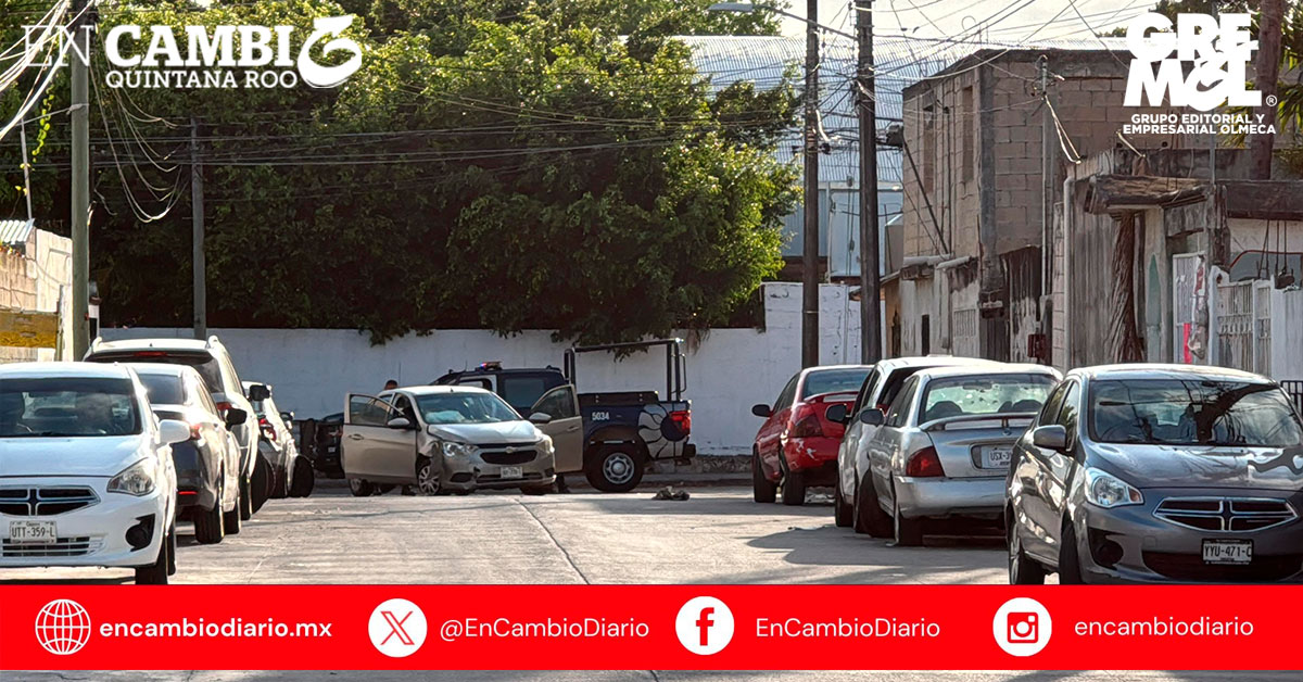 Detienen a dos presuntos asaltantes tras persecución en la Región 228 de Cancún