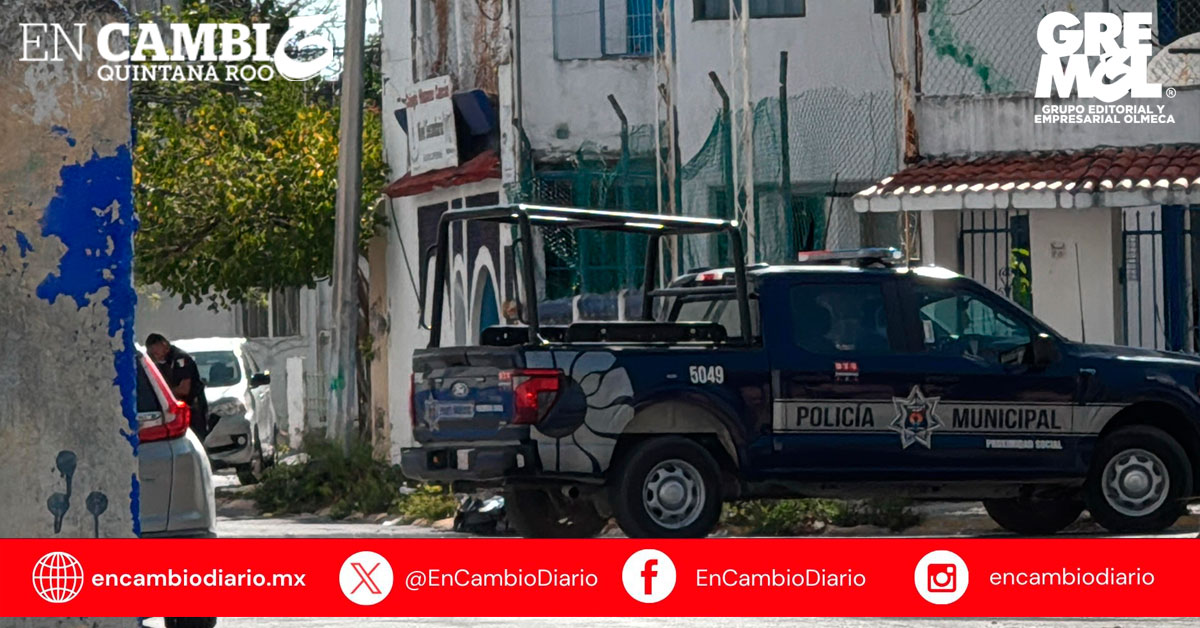 Hallan cuerpo envuelto en sábanas y bolsas en la Supermanzana 59 de Cancún