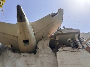 El gobierno indio y Air India han expresado sus condolencias y están colaborando en la investigación