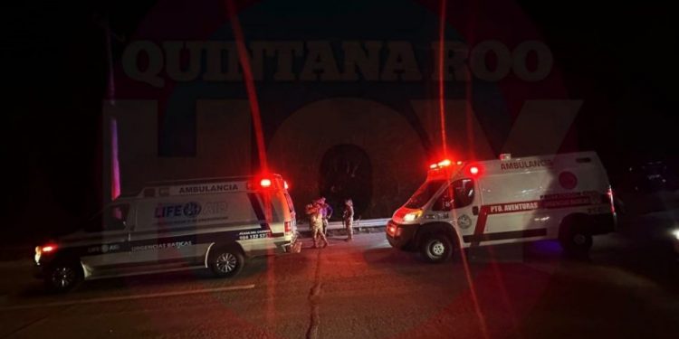 Ciclista muere arrollado pipa doble remolque: tragedia en Playa del Carmen