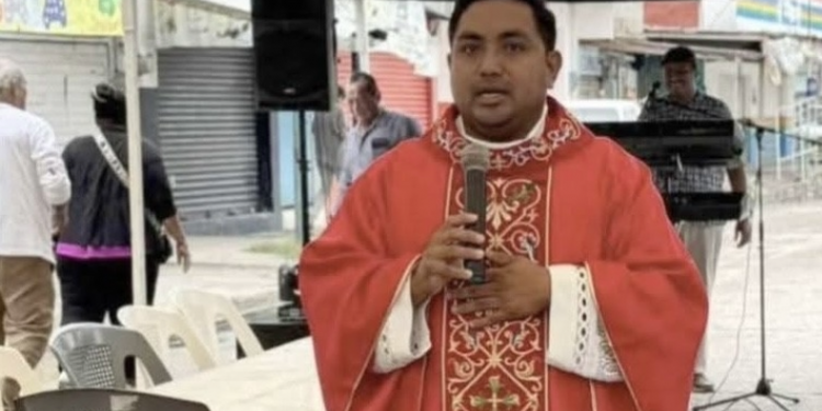 Posible vínculo entre los atentados al párroco y al agente estatal