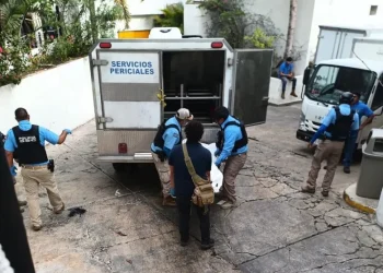Hallan cuerpo en la ZH; INVESTIGAN INFARTO U HOMICIDIO en Cancún