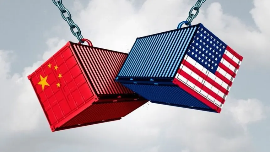 superávit comercial de China en 2025