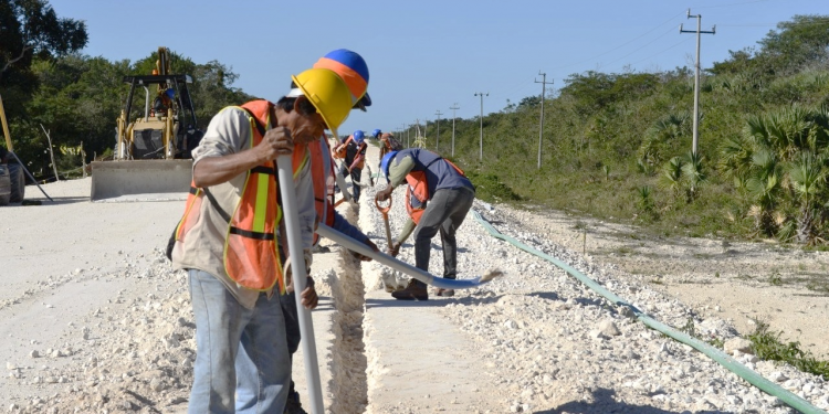 Crisis en construcción afecta empleo de Quintana Roo