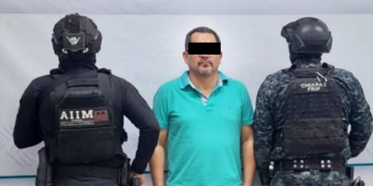 Detienen a director jurídico de Fiscalía de Chiapas por secuestro