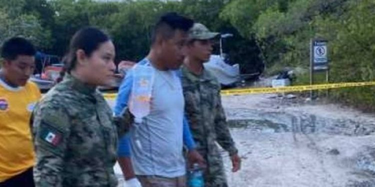 Un hombre fue rescatado con vida tras naufragio y otro muere ahogado tras naufragio en Punta Allen