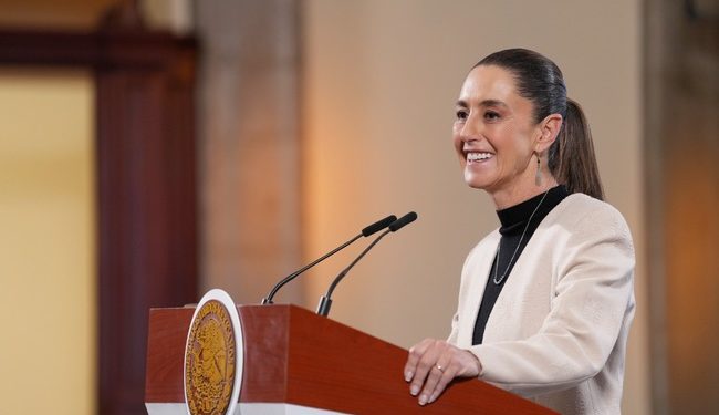 Sheinbaum eliminará direcciones y gerencias en Pemex