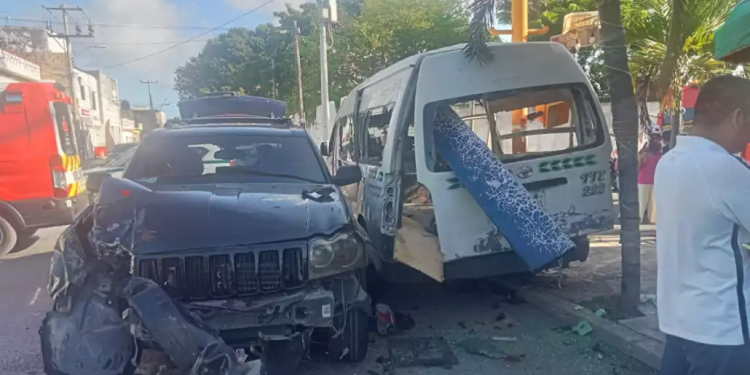 Muere pasajero en accidente en Cancún