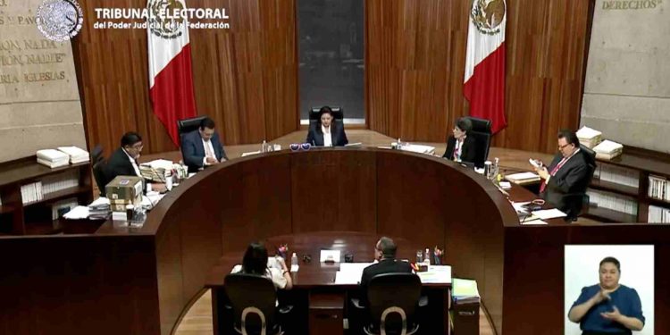Magistrado Reyes Rodríguez Mondragón pide anular la elección; dice que influyeron los acordeones