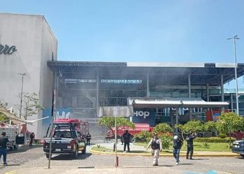 Aún sin fecha para la reapertura de restaurantes de Plaza Altabrisa, afectados por explosión