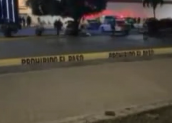 Ataque armado en Plaza Las Américas de Playa del Carmen deja un muerto y un herido grave