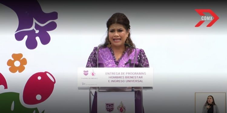 Clara Brugada lanza apoyos para de 30 años y mayores desempleados