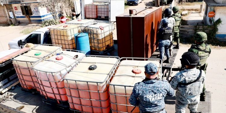 Sheinbaum rompe récord contra el huachicol tras decomisar más combustible que todo el sexenio anterior