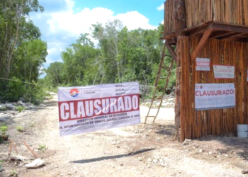 Clausuran Vía Marina por daños al ambiente