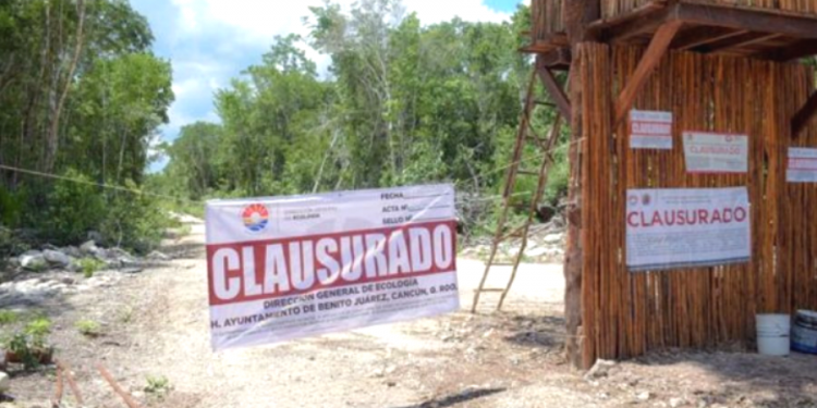Clausuran Vía Marina por daños al ambiente