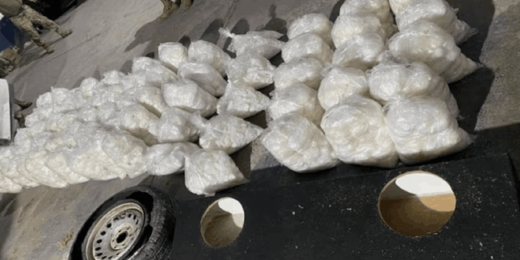 Aseguran media tonelada de metanfetamina en comunidad Yaqui de Sonora