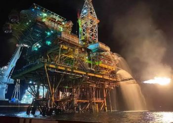 Piratas asaltan plataforma en Campeche