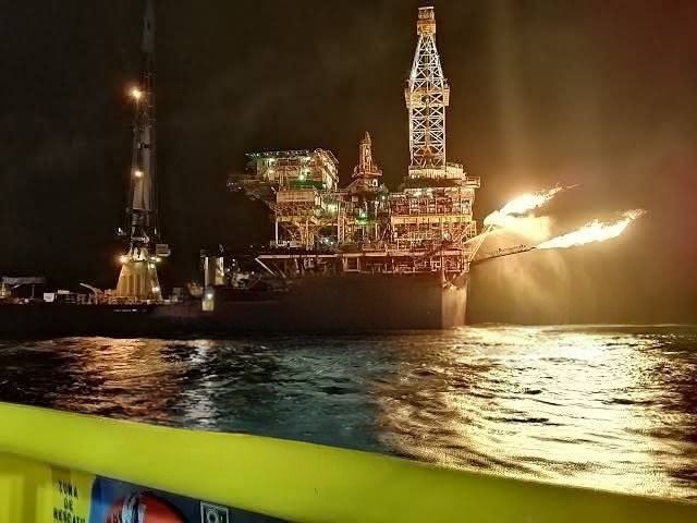 Piratas asaltan plataforma en Campeche y roban equipo especializado