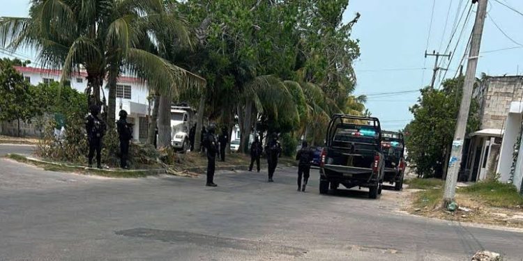 Privan de su libertad a un hombre en la colonia Payo Obispo; movilización policial en Chetumal