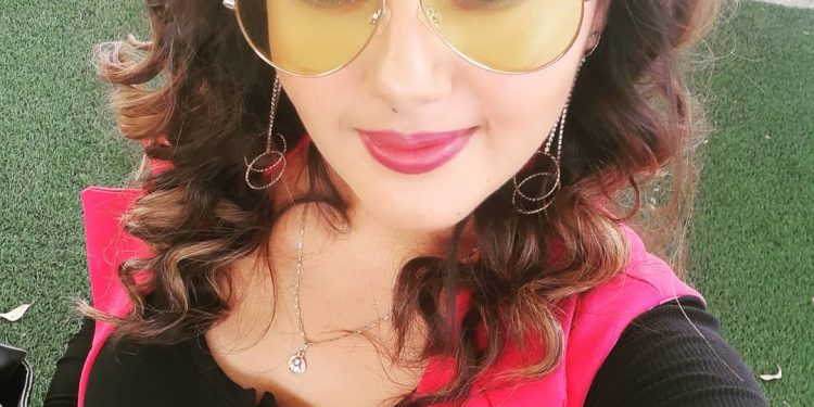 Hallan sin vida a maestra en Tejupilco