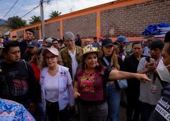 Clara Brugada recorre áreas afectadas