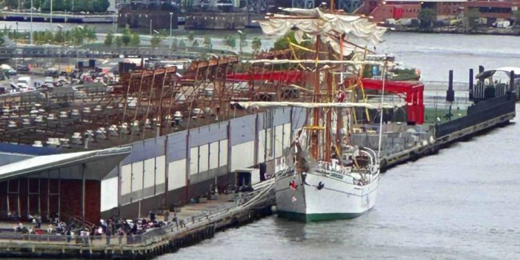 Zarpa sin dictamen Buque Escuela Cuauhtémoc, informa Claudia Sheinbaum