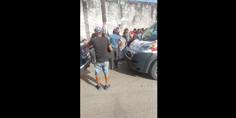 Hombre resulta herido con arma blanca tras presunto asalto en Playa del Carmen