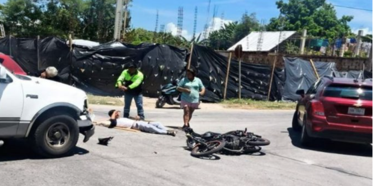 Accidente en la colonia Adolfo López Mateos deja un lesionado leve