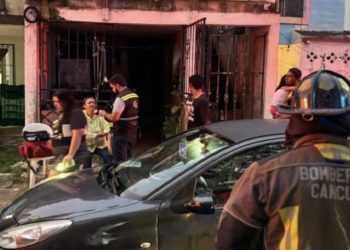 Casa destruida por explosión de gas en Cancún