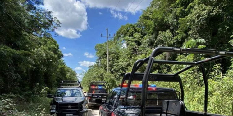 Mujer es hallada con ocho impactos de bala en Tulum