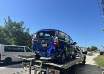Choque por alcance en Playa del Carmen deja dos niños con lesiones leves