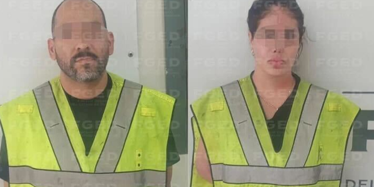 Detienen a madre y cirujano de adolescente que murió tras cirugía estética