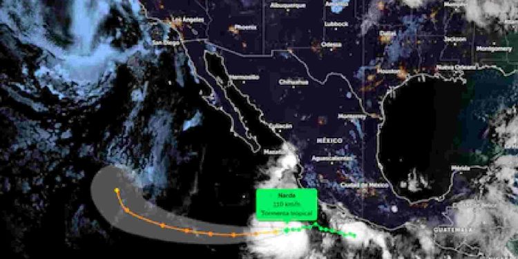 Huracán Narda en el Pacífico:intensificación y trayectoria estimada