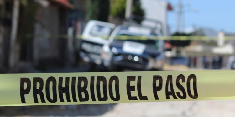 Aparatoso choque entre motociclistas en José María Morelos deja dos lesionados