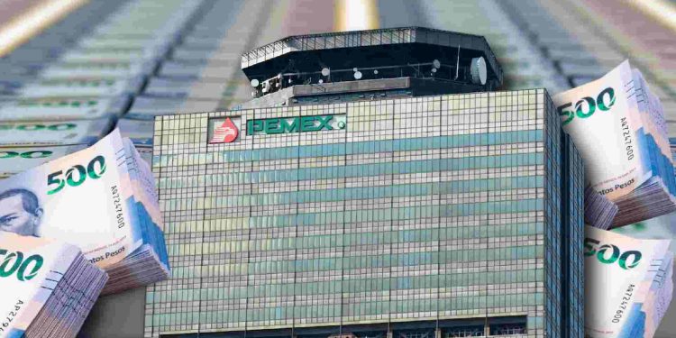 Plantón de contratistas en la Torre de Pemex: ¡No se moverán hasta que les paguen!