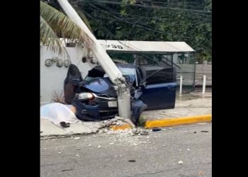 accidente en la avenida Bonampak en Cancún