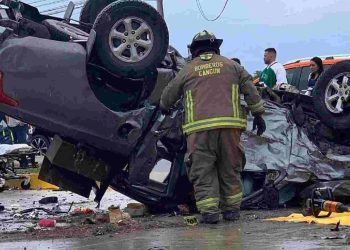 Tragedia en la Colosio: choque deja 5 muertos y 4 heridos en estado crítico