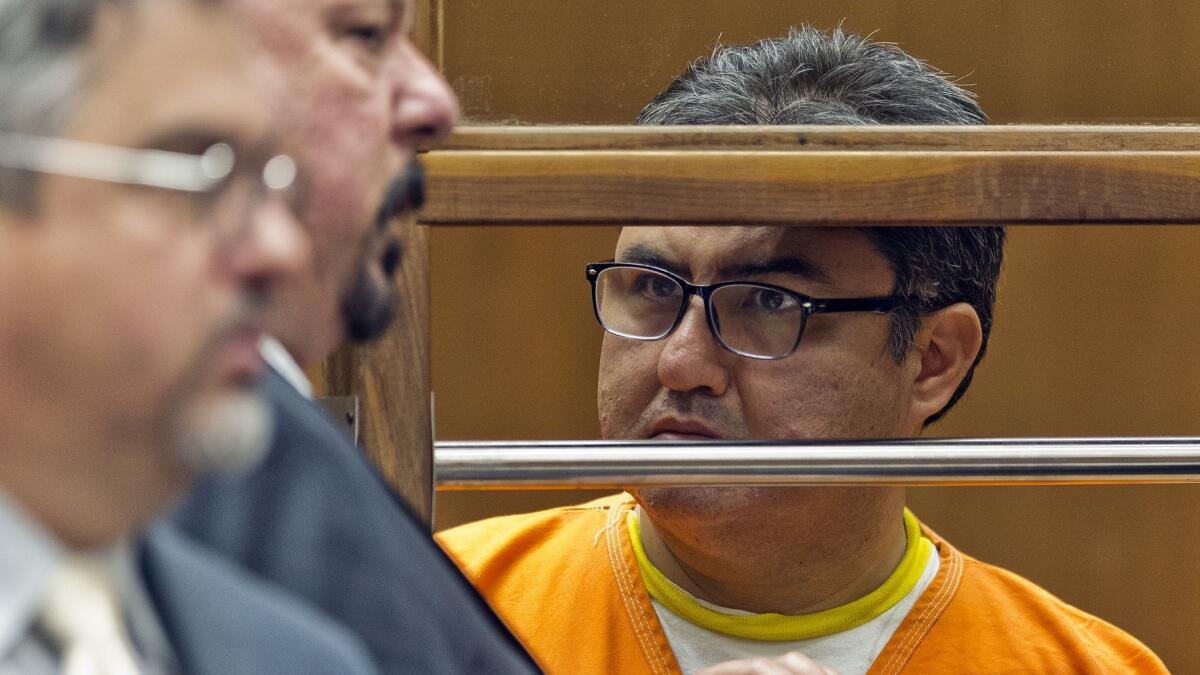 Encubrimiento y presión a víctimas de Naasón Joaquín