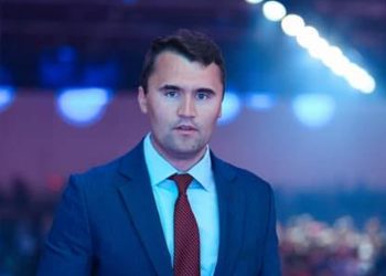 El conservador Charlie Kirk muere tras recibir disparo en una universidad de Utah